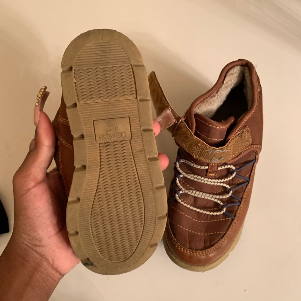 Shoes - Picture 4 of 5